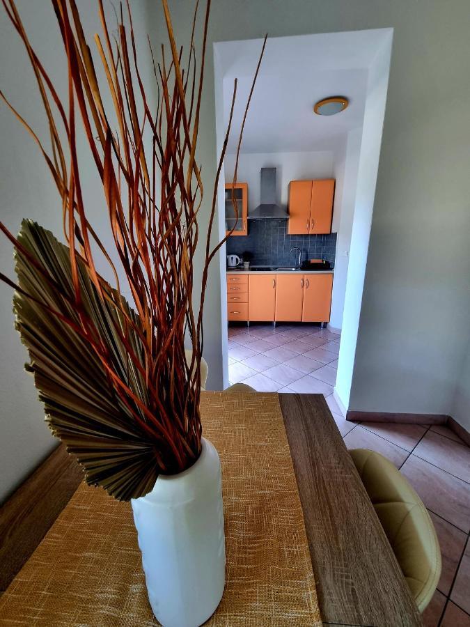 PUY Apartments Ema מראה חיצוני תמונה