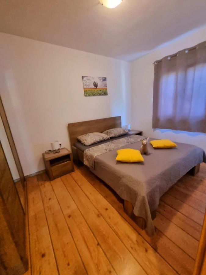 PUY Apartments Ema מראה חיצוני תמונה