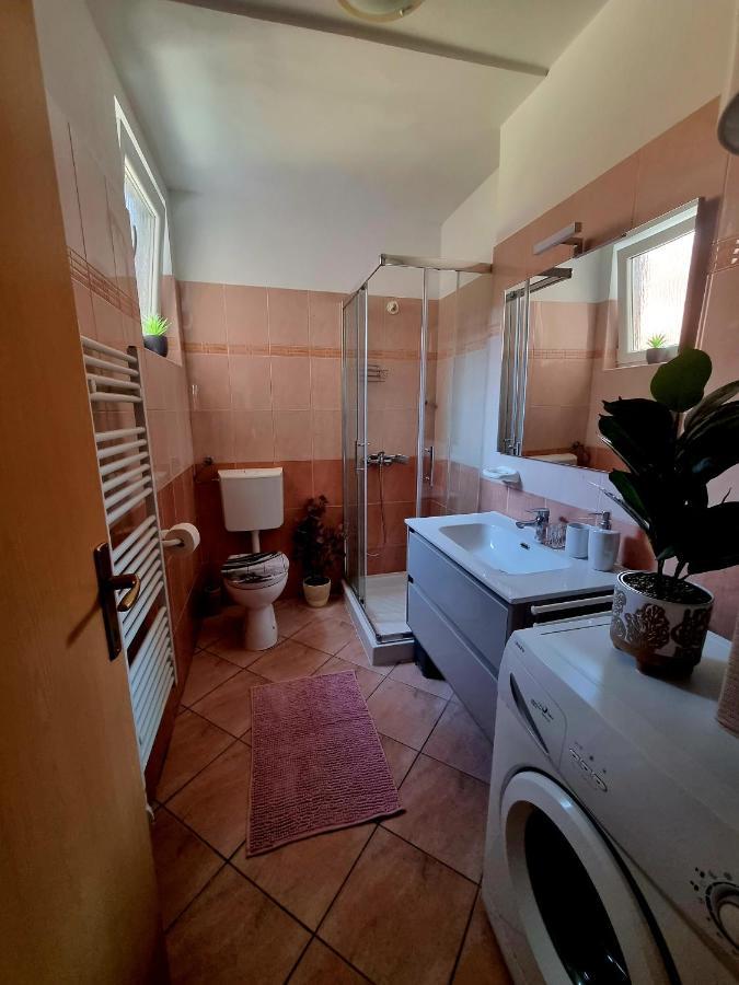 PUY Apartments Ema מראה חיצוני תמונה