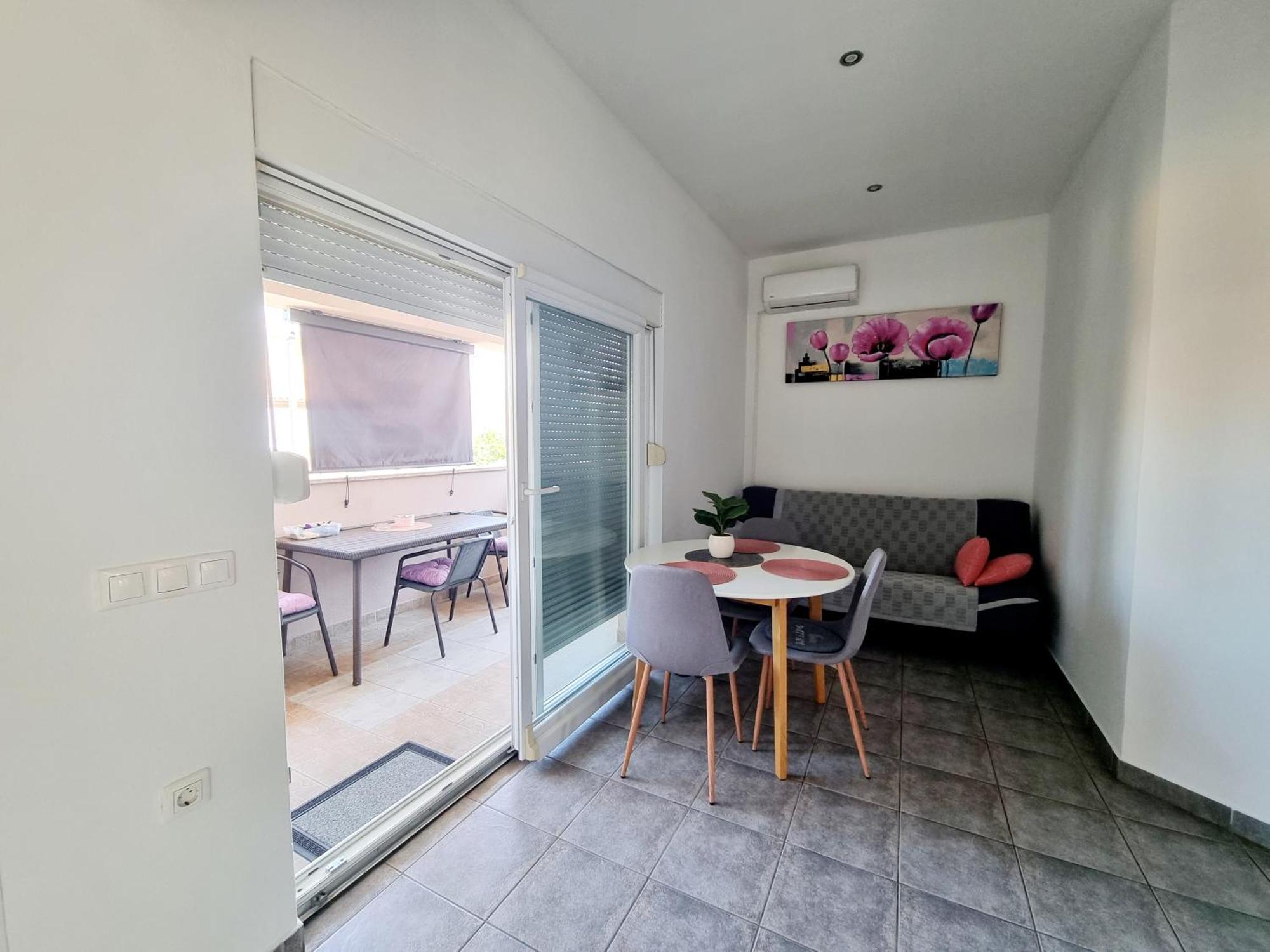 PUY Apartments Ema מראה חיצוני תמונה