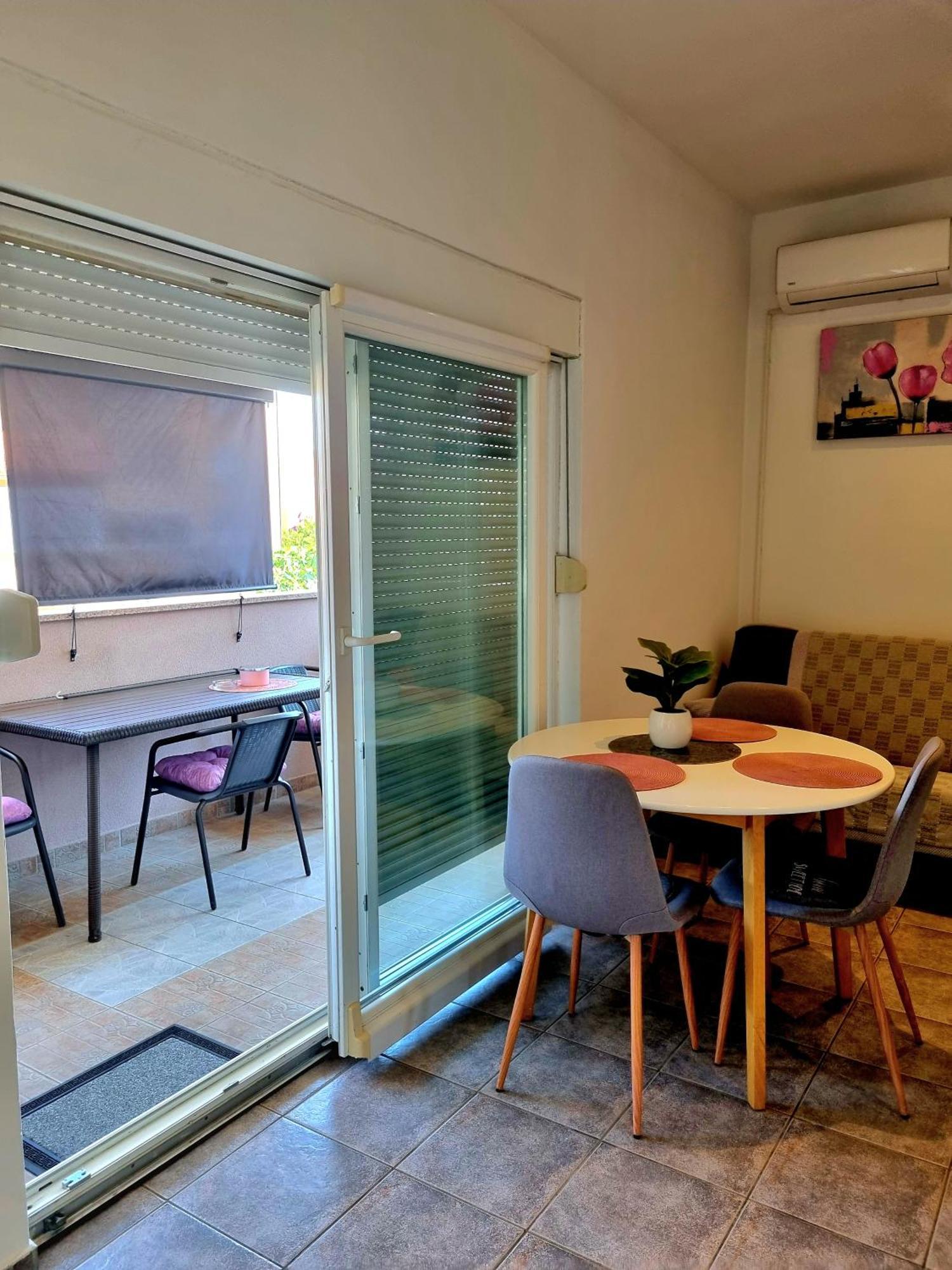 PUY Apartments Ema מראה חיצוני תמונה