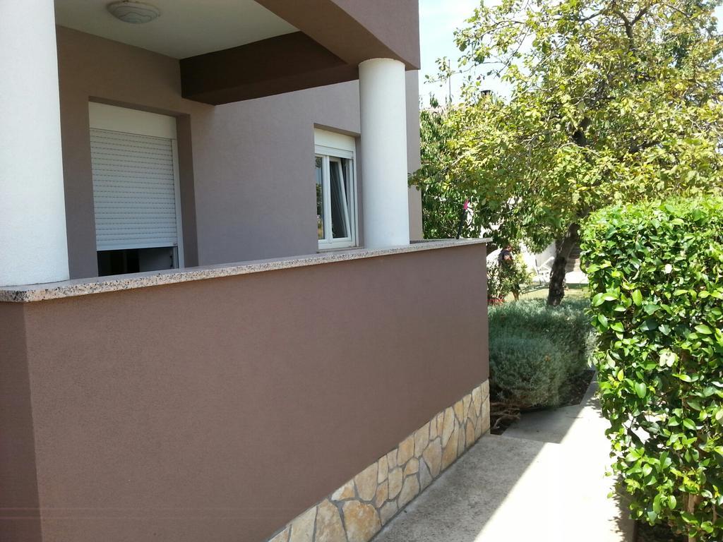 PUY Apartments Ema מראה חיצוני תמונה